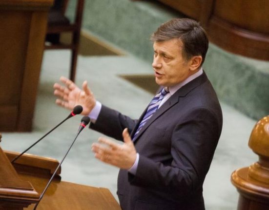 Crin Antonescu Discursul lui Hitler si al lui Georgescu au similitudini infioratoare E un ceausist intarziat