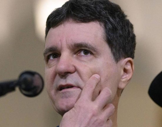 Nicusor Dan ii contrazice pe Crin Antonescu Ilie Bolojan si Kelemen Hunor Este mai important sa clarificam anularea alegerilor