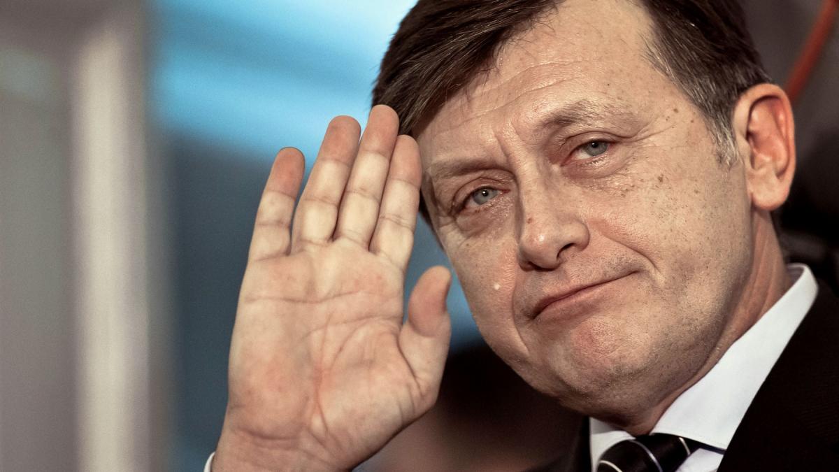 Surse Cine sunt cei 7 care il pot lasa pe Crin Antonescu fara candidatura Pe cine testeaza PSD si PNL