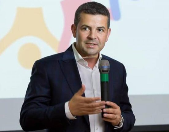 Surse Propunere controversata pentru Secretariatul General al Guvernului Daniel Constantin s ar fi autopropus si este sustinut de Bolojan