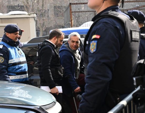 Avocatii lui Calin Georgescu cer ca procesul penal sa nu aiba loc in presa