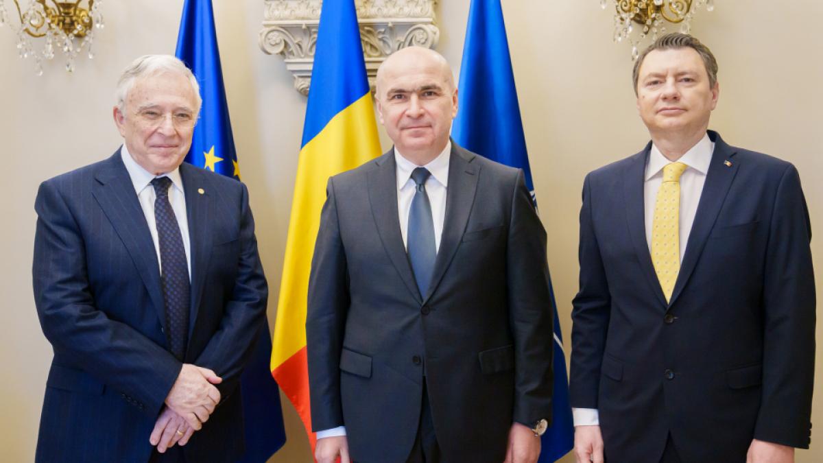Bolojan l a primit pe Isarescu la Cotroceni Riscuri si incertitudini macroeconomice