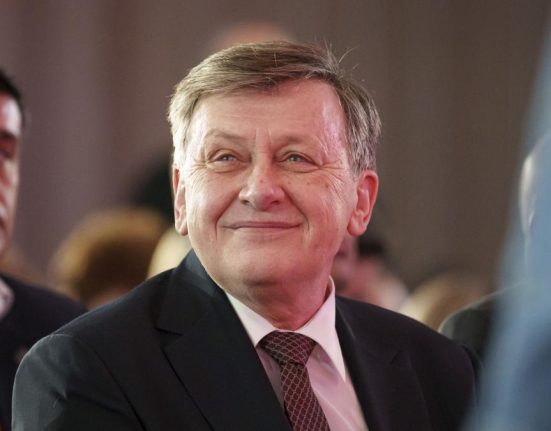 Crin Antonescu O demisie a lui Iohannis nu ar cauza instabilitate o suspendare da
