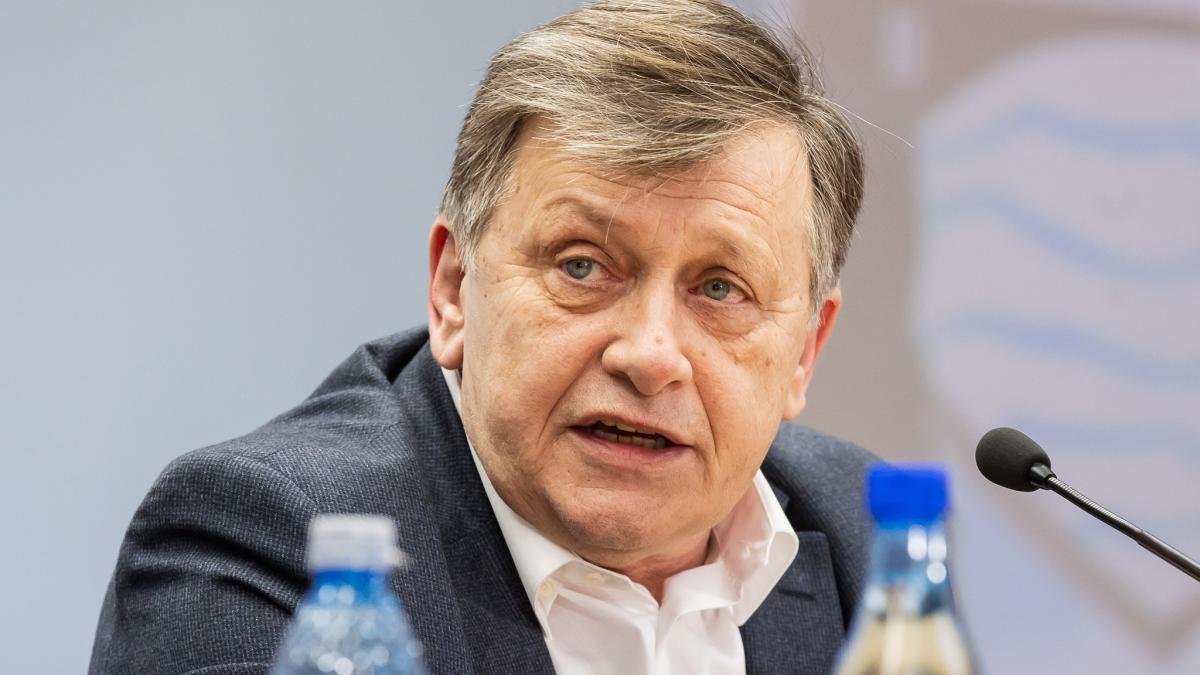 Crin Antonescu Romania ramane in NATO si va creste cheltuielile de aparare