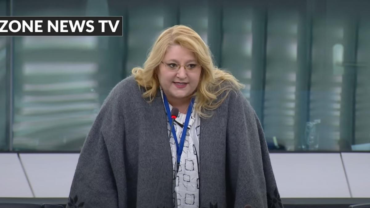 Denunt penal impotriva Dianei Sosoaca dupa lauda adusa lui Ceausescu