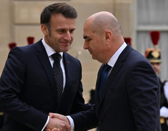 Liberalii dupa intalnirea Bolojan Macron Romania participa la decizii in Europa nu doar la implementare