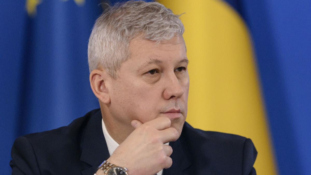 Ministrul de Interne Surprins de demisia lui Iohannis