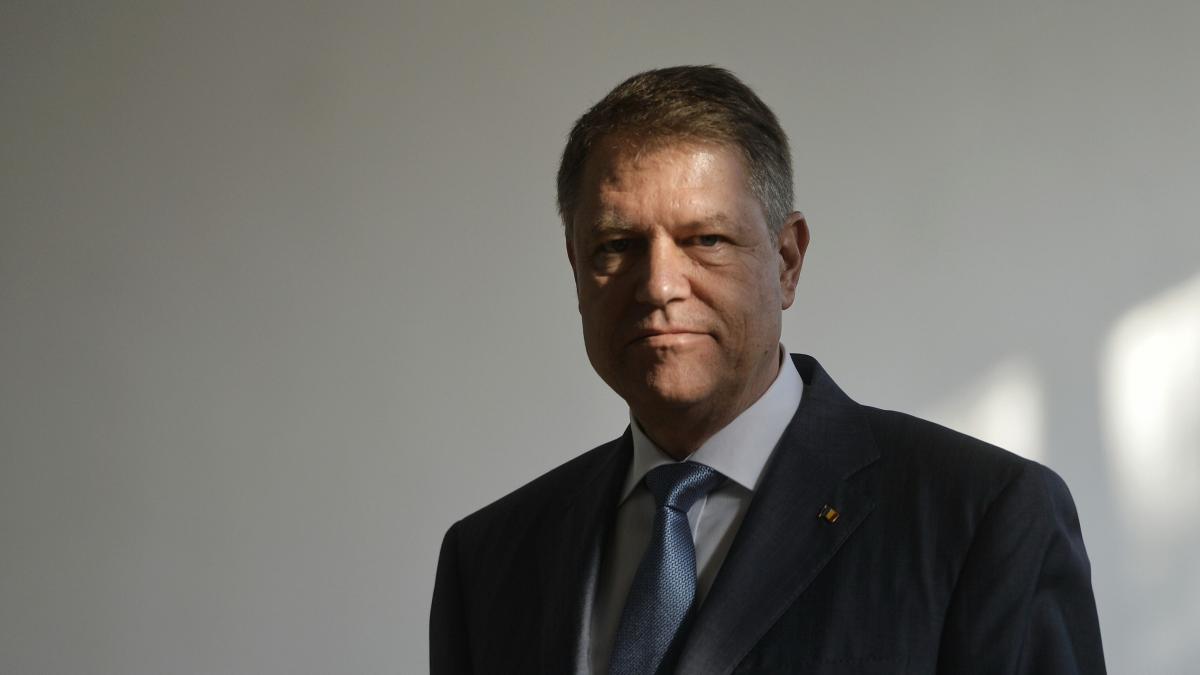 Politicianul care l a introdus in politica pe Klaus Iohannis Nu credeam ca va avea un astfel de inceput