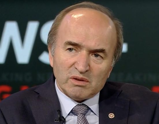 Se mai poate relua turul 2 un fost judecator CCR raspunde declaratia are iz de amenintare