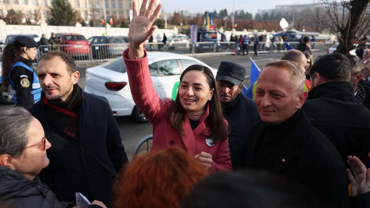 Sefa POT il apara pe Calin Georgescu Anamaria Gavrila vrea audierea ministrului de Interne in Parlament