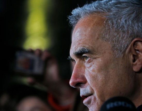 BEC decide astazi validarea candidaturii lui Calin Georgescu Care este procedura