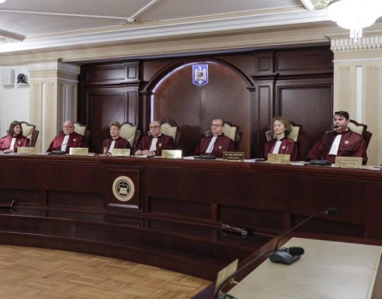 CCR judeca contestatii la candidaturile lui Simion Nicusor Dan Ponta si noi sesizari impotriva respingerii lui Georgescu