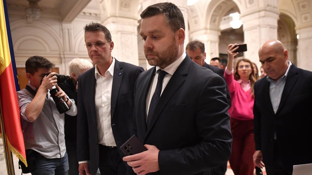 Ciprian Ciucu despre drama refugiatilor ucraineni Mame cu copii in brate batrani neputinciosi nu stiau incotro sa mearga