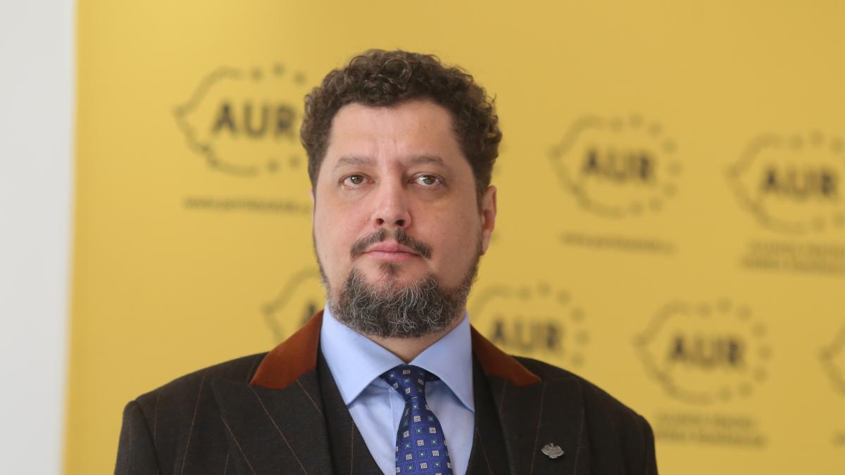 De ce partidele extremiste refuza legile pentru doborarea dronelor rusesti Claudiu Tarziu Nu e nevoie de ele