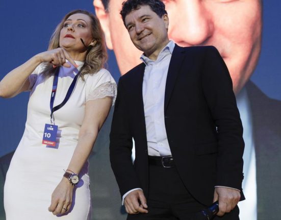 Elena Lasconi despre Nicusor Dan El scade eu cresc Romania are nevoie de curajosi