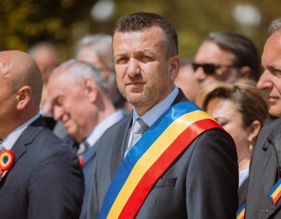 Florin Birta Presedintele Bolojan are dreptate sa nu uitam problemele interne