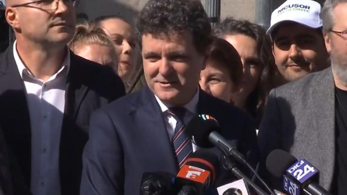 Nicusor Dan sia depus candidatura la prezidentiale Nu ma retrag Daca USR alege Lasconi respect decizia