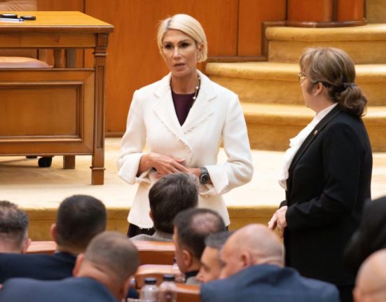 PNL cere PSD sa l excluda pe Victor Ponta Este anormal ca un membru PSD sa candideze cu un unic candidat