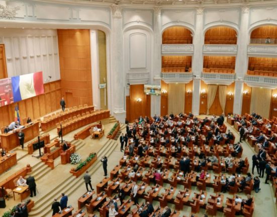 Proiectul usr diaspora sa aiba mai multi reprezentanti in parlament