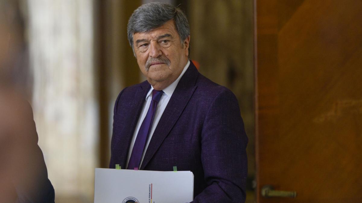 Revocarea lui Toni Grebla din functia de sef AEP votata azi