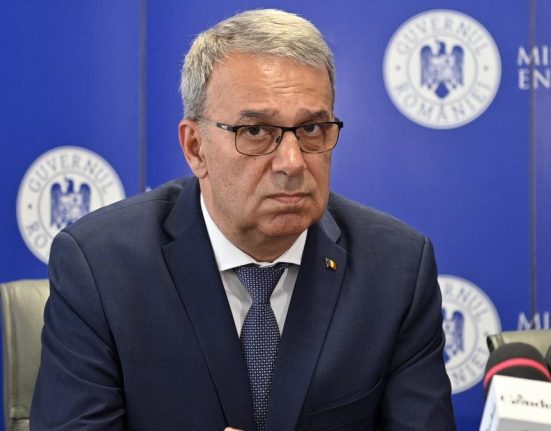 USR incepe strangerea de semnaturi pentru demiterea primarului Constantei Vergil Chitac