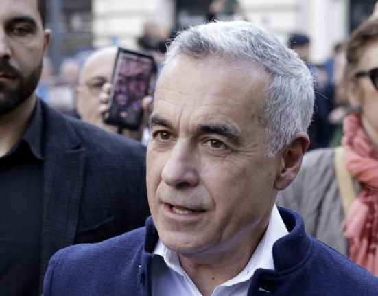 Universitatea Politehnica somata sa explice angajarea lui Calin Georgescu