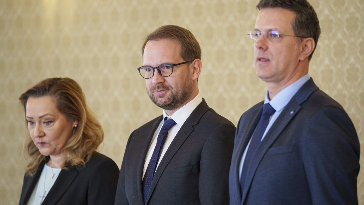 Lasconi vrea sa reformeze USR Se alege praful