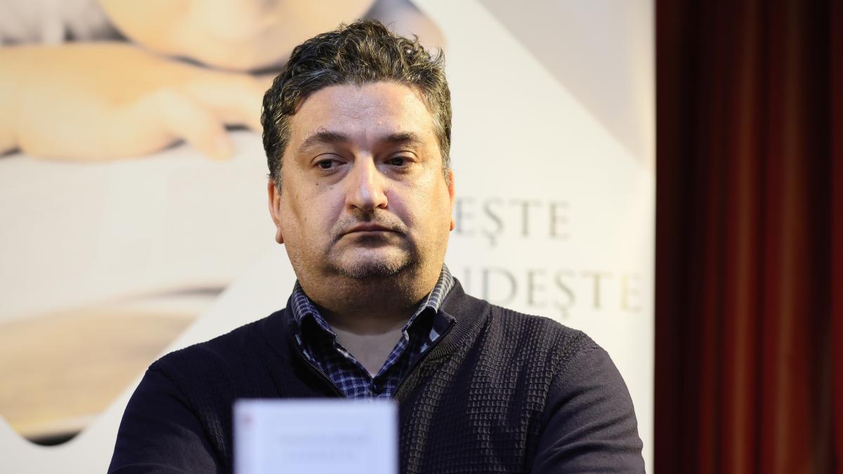 Madalin Hodor vicepresedinte CNSAS Crin Antonescu nu a colaborat cu Securitatea A fost urmarit de aceasta