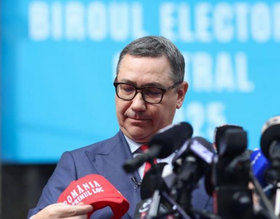 Ponta sa razgandit Casa lui Dinescu na fost inundata