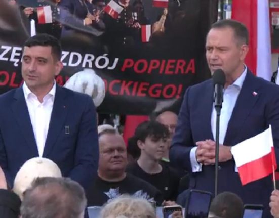 George Simion a mers in Polonia sa se lupte cu neomarxistii