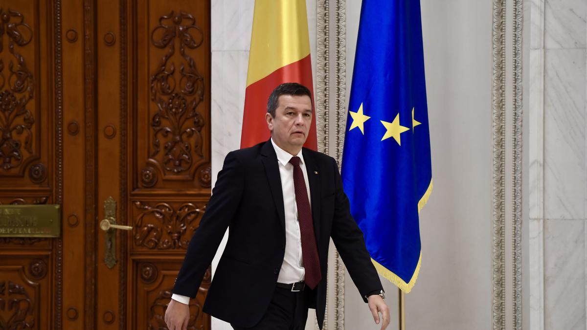 Grindeanu considera ca Basescu ii face rau lui Nicusor Dan