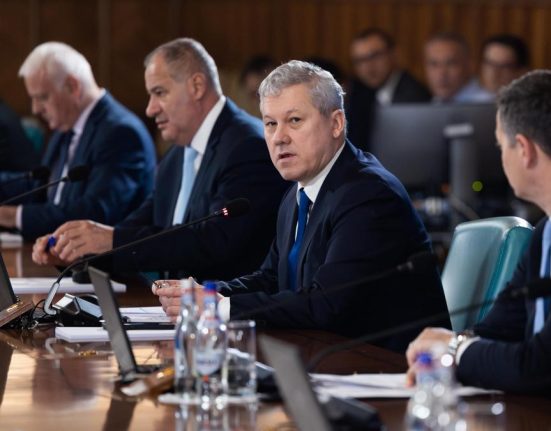 Minitrii chemai la raport nainte de negocierile PNRR