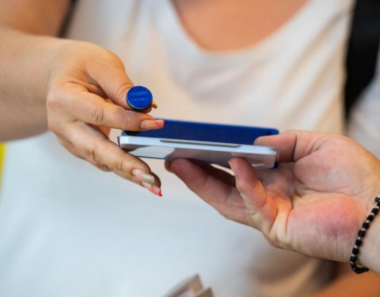 Observatorii internationali lauda alegerile prezidentiale din Romania Corecte si transparente