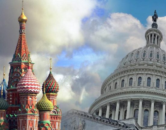 Sapte fosti ambasadori ai SUA au semnato o scrisoare deschisa Putin sau America