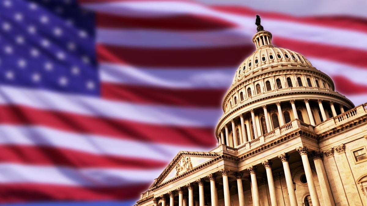 Sase senatori americani cer romanilor sa voteze