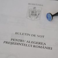 Sociolog Nicusor Dan pe primul loc dar Simion castiga diaspora