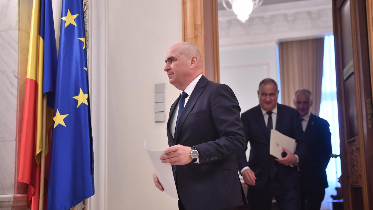 Bolojan Impozitele pe case terenuri si masini vor creste probabil din 2026