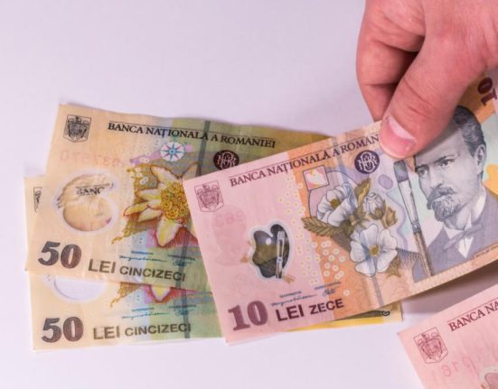 Ce sanse sunt ca pensiile si salariile sa creasca