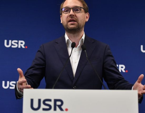 Dominic Fritz USR se opune cresterei taxelor