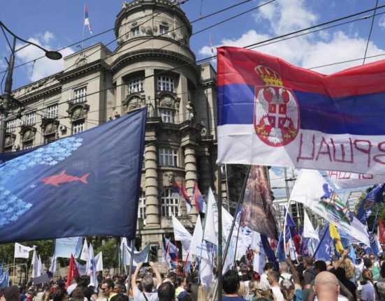 Dosarul prabusirii garii din Novi Sad blocheaza instanta