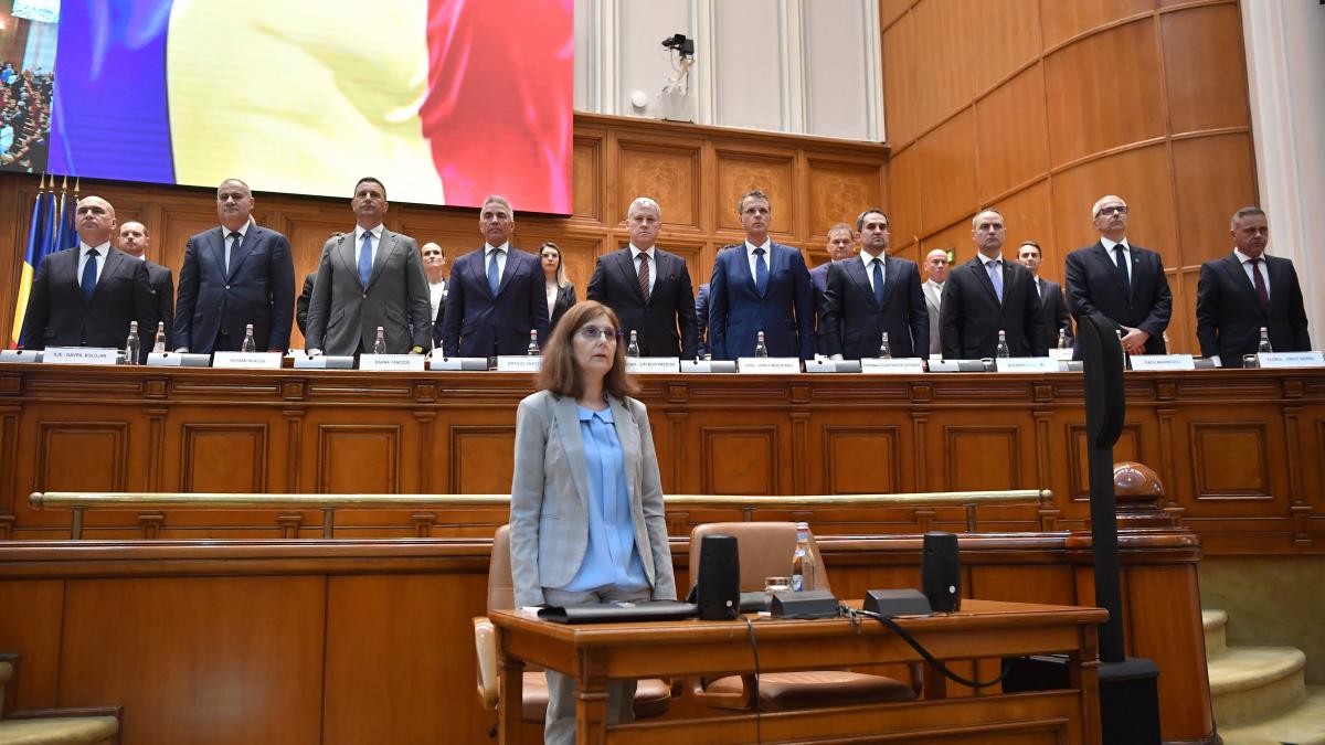 Ilie Bolojan promite sa demita ministri fara rezultate