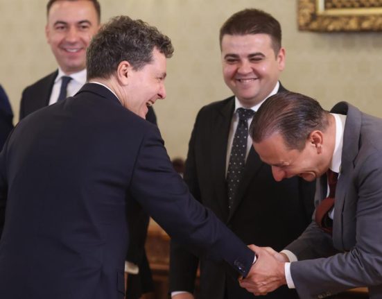 Imaginile zilei de la Cotroceni Rasetele lui Nicusor Dan cu Daniel Baluta si plimbarea Anamariei Gavrila cu iubitul