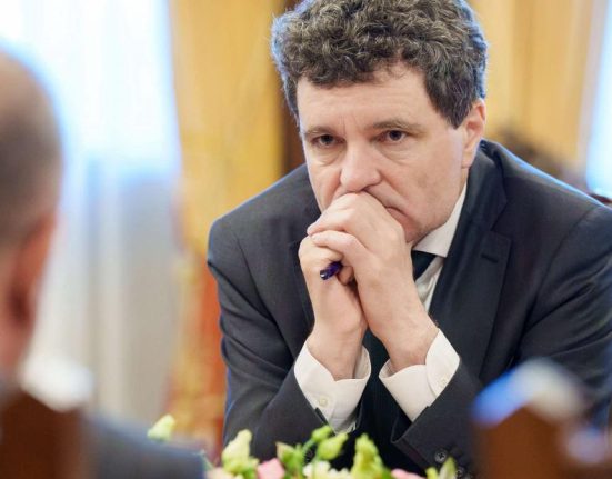 Lista tailerilor de la Cotroceni dispar sporurile tichetele si 13 lea salariu