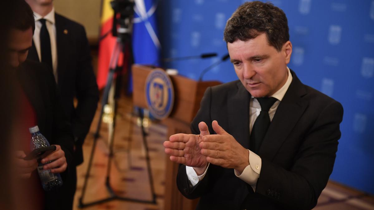 Nicusan Dan se va inti ni zilnic cu liderii partidelor