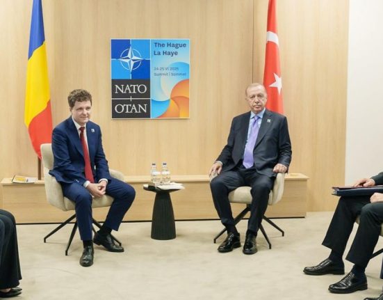 Nicusor Dan s a ntalnit la Haga cu Erdogan