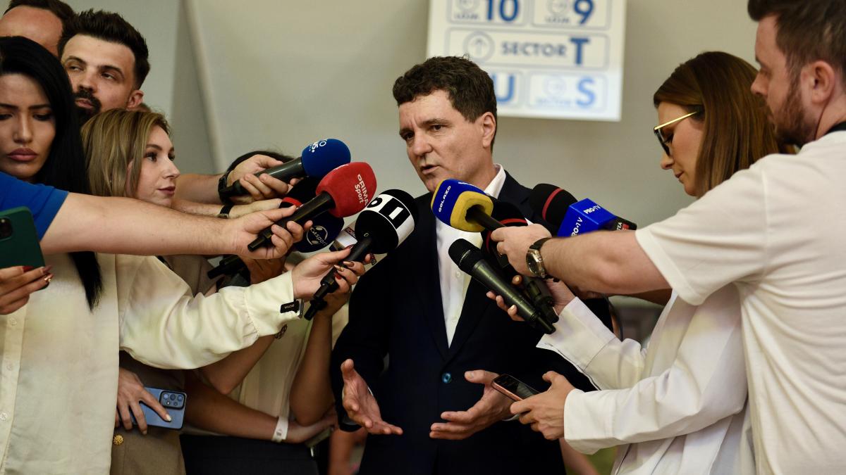 Presedintele Nicusor Dan preconizeaza un guvern in zece zile