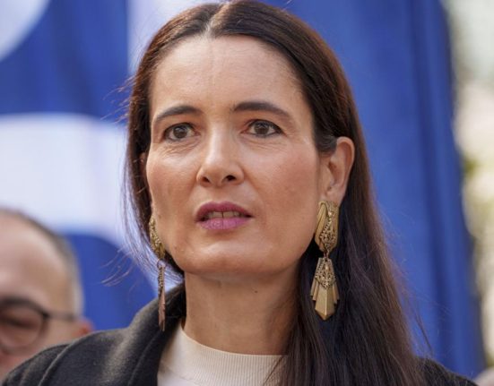 Primaria Sectorului 1 o acuza pe Clotilde Armand de ipocrizie
