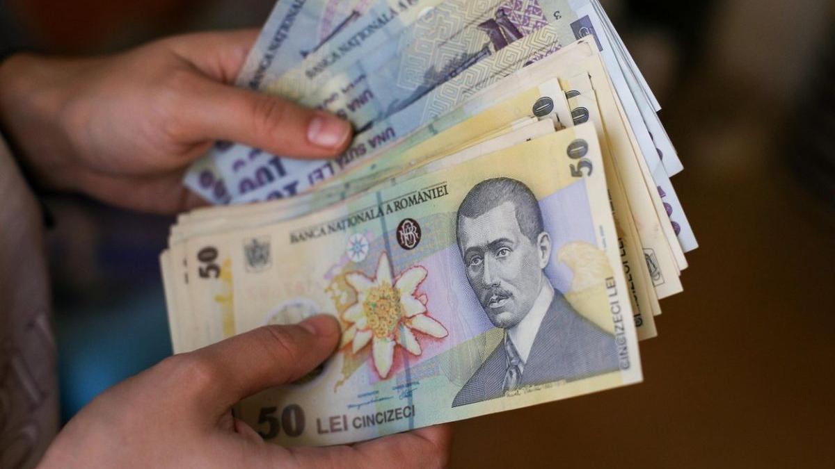 Salarii uriasi ale sefilor companiilor Primariei Iasi