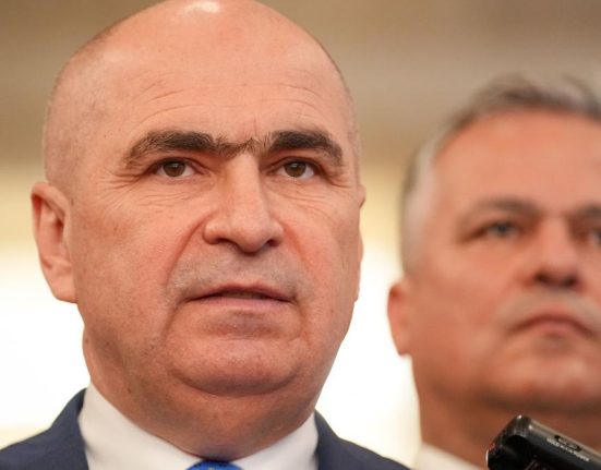 Taierele in PNL Bolojan cere liberalilor solutii financiare