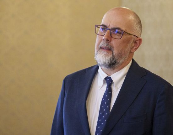 Terapia de cuplu la negocierile de la Guvern Kelemen Hunor